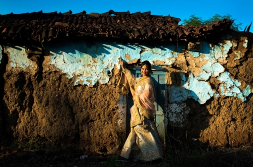 beautiful-indian-bride-in-village-2022-01-03-17-08-37-utc